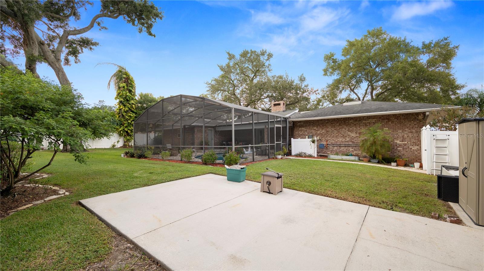 SUGARTREE - Residential