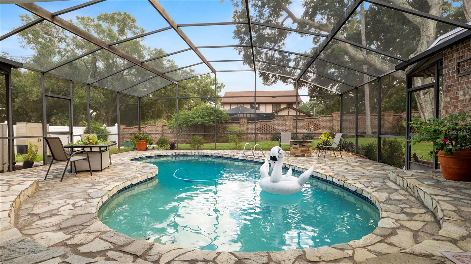 SUGARTREE - Residential