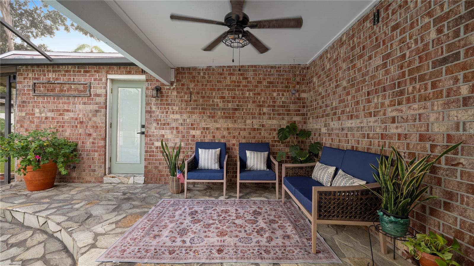 SUGARTREE - Residential