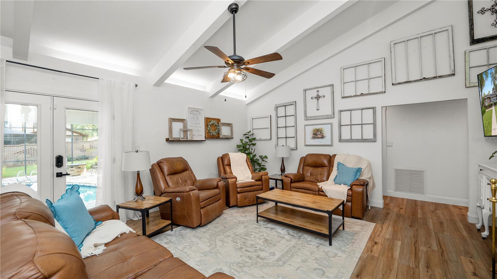 SUGARTREE - Residential