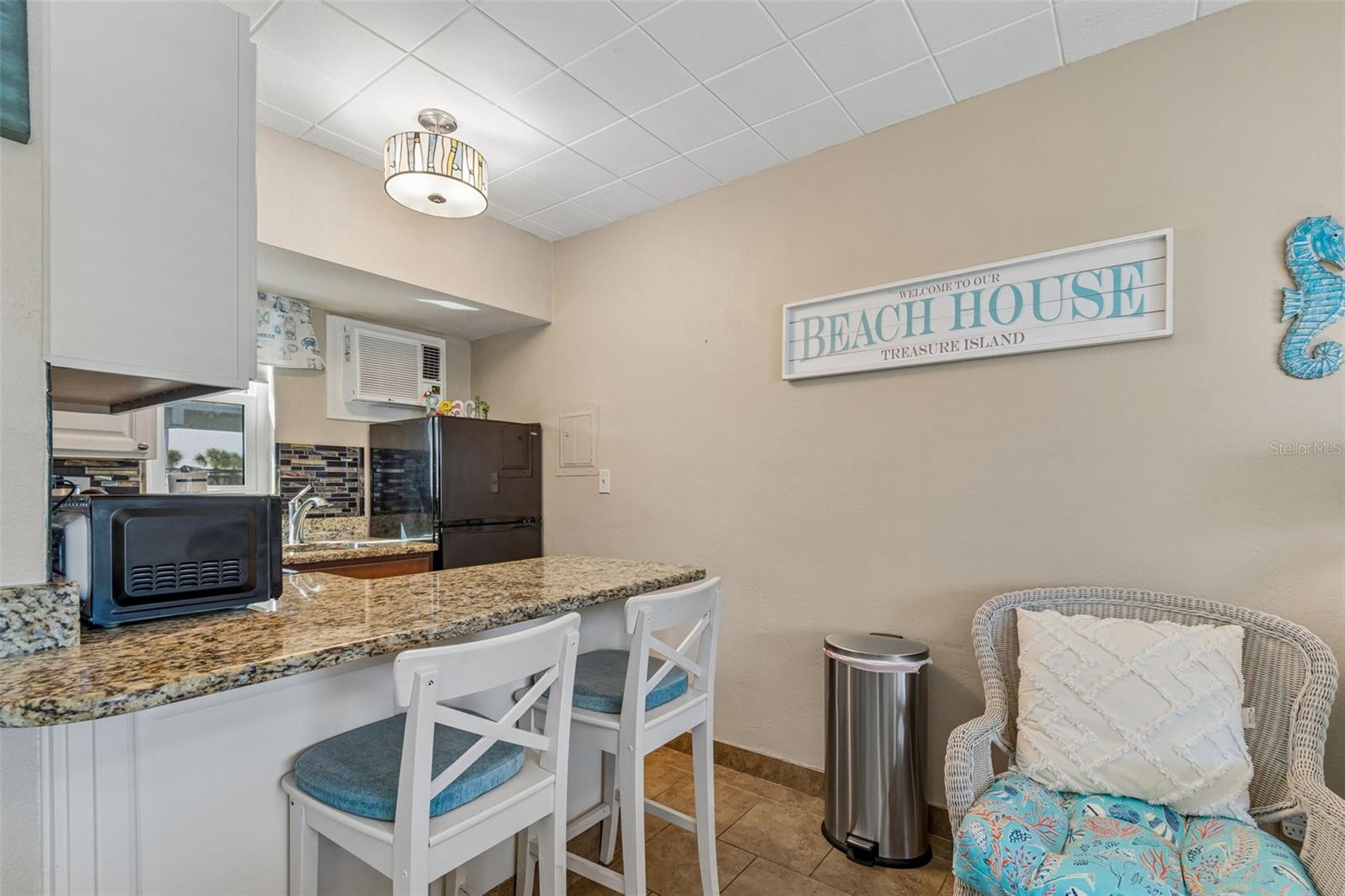 TROPIC TERRACE APT - Residential