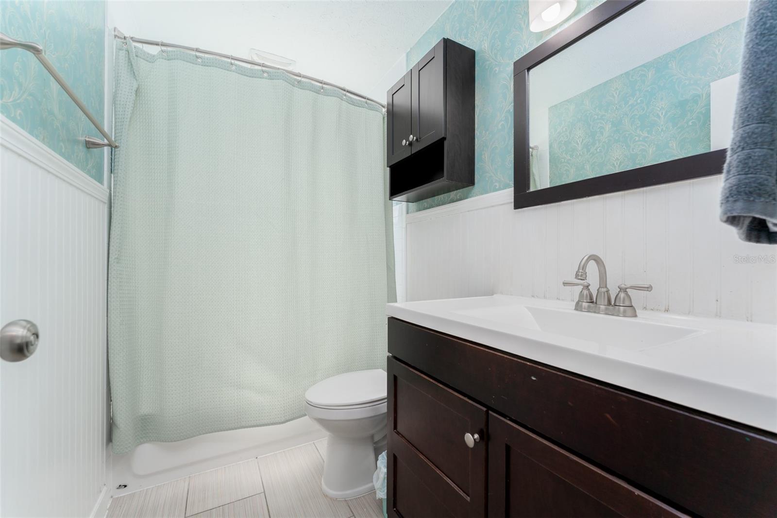 PROVIDENCE OAKS - Residential