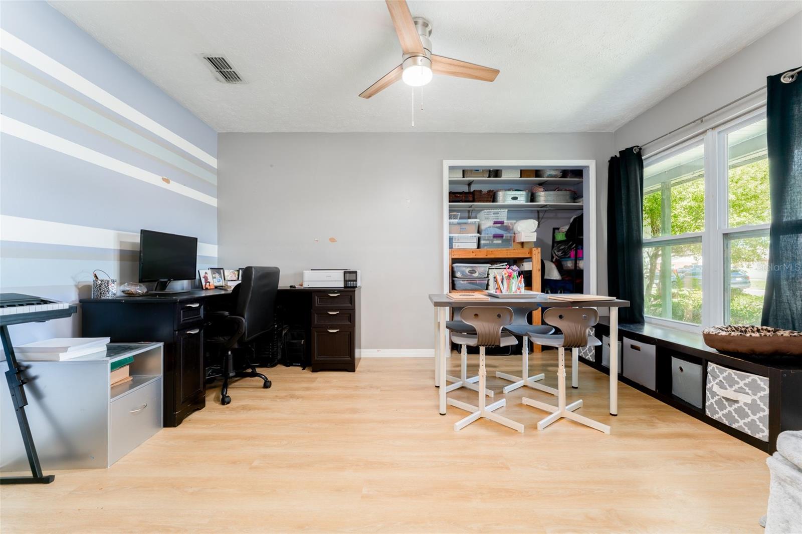 PROVIDENCE OAKS - Residential
