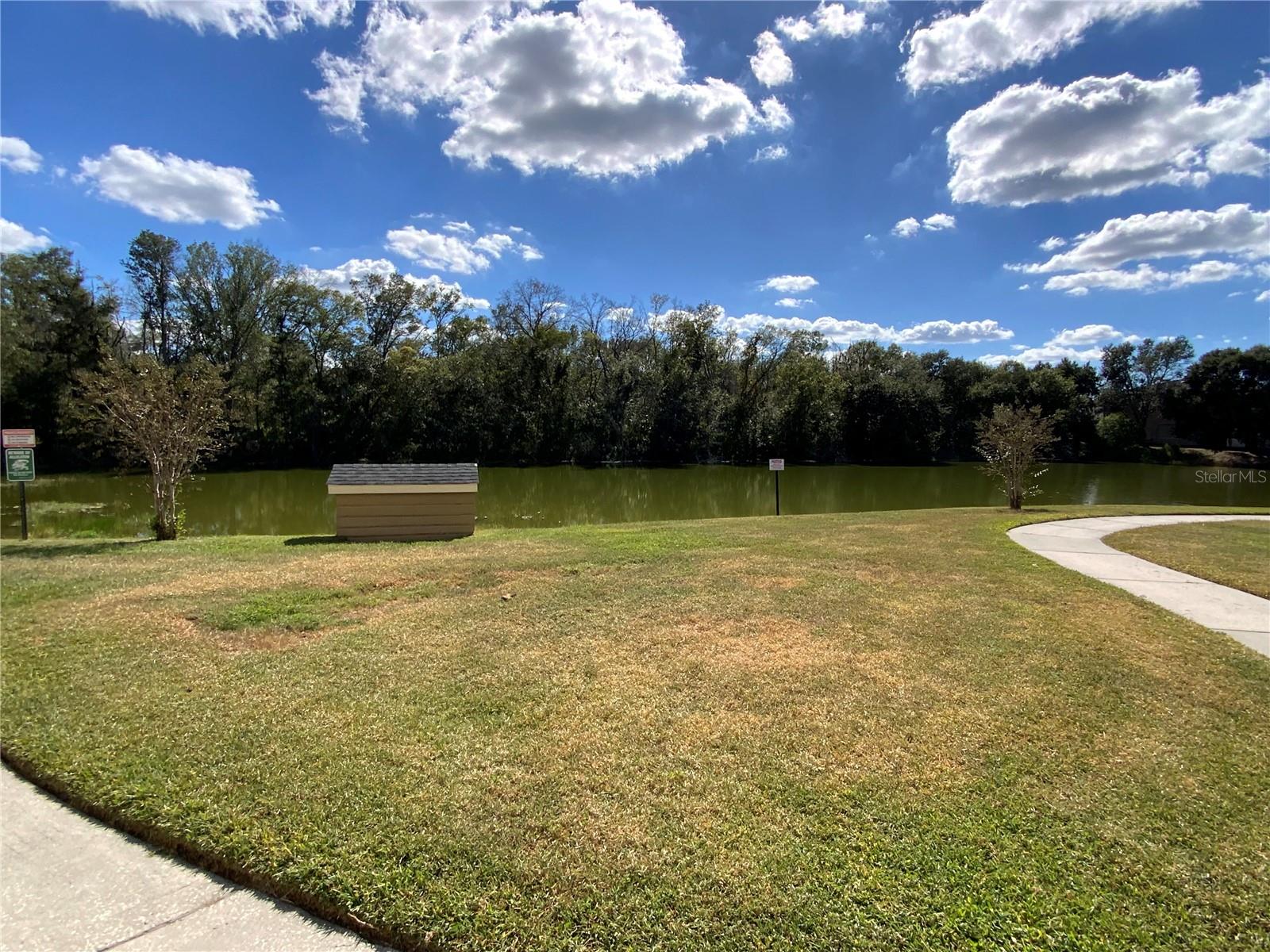 PARK LAKE AT PARSONS A CONDOMI - Residential Lease