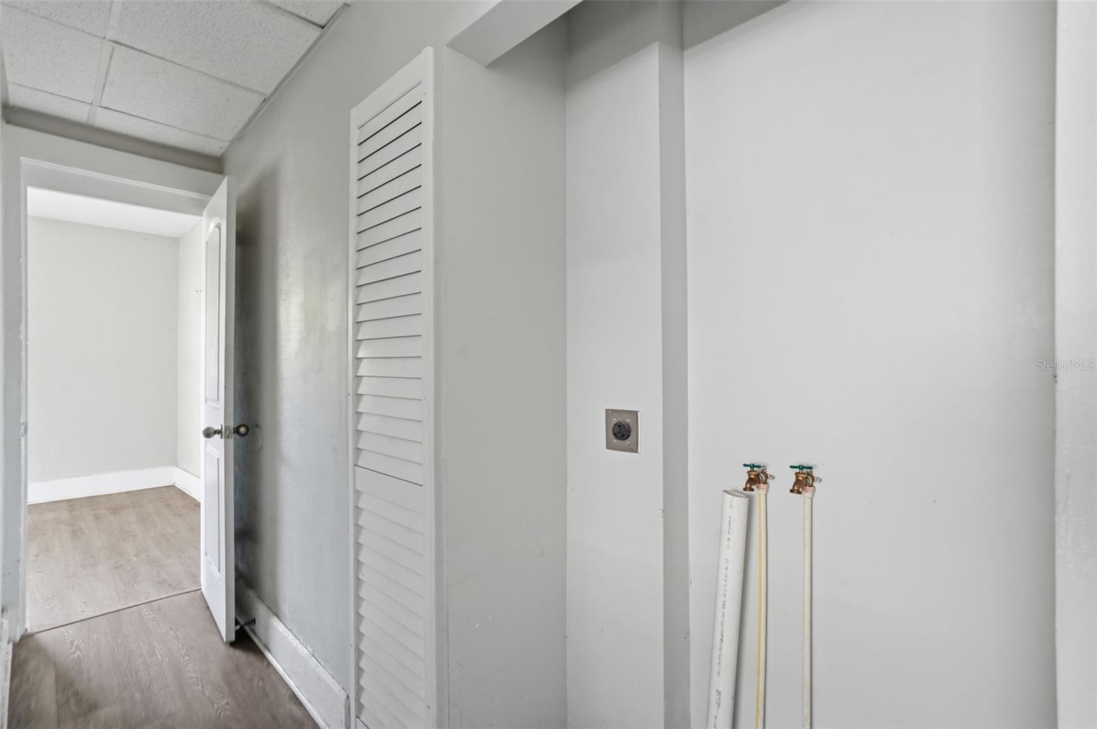 FRUITLAND HEIGHTS B - Residential