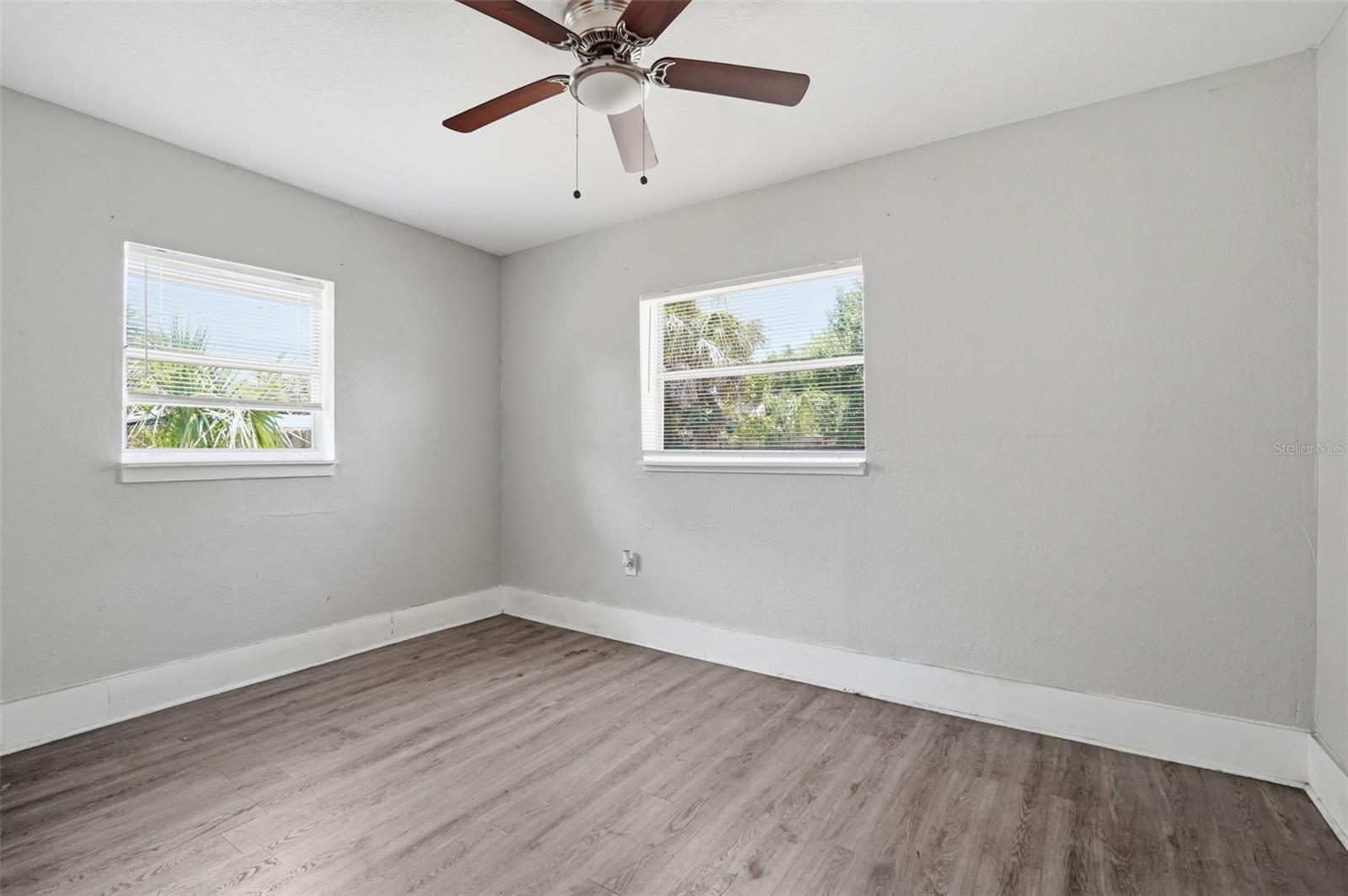 FRUITLAND HEIGHTS B - Residential
