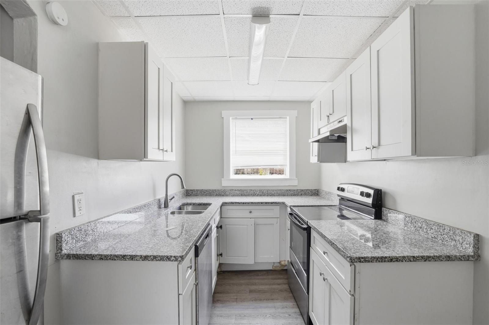 FRUITLAND HEIGHTS B - Residential