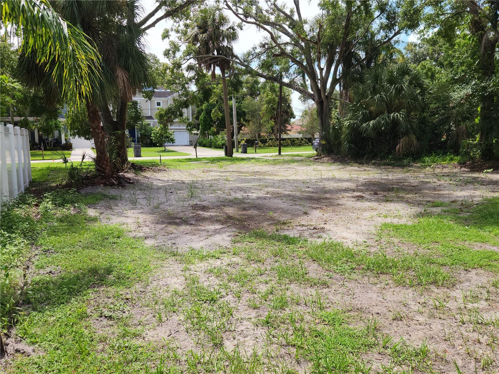 PRIME LOCATION in downtown Oldsmar. Discover an exceptional opportunity to build in one of Oldsmar’s most desirable neighborhoods. This BUILDABLE LOT is ideally situated between a stunning Spanish Revival estate and a classic-style home, offering the perfect setting for your new construction.
Originally part of one of Oldsmar’s earliest estates dating back to 1924, the property at one time featured a guest house used by the family. Today, the LOT sits on a peaceful residential street, just a short stroll from scenic waterfront parks, a fishing pier, recreation areas, the library, and more.
Builders will also appreciate the availability of REDUCED IMPACT FEES AND RE-USE FEES. Don’t miss the chance to become part of this charming, historic community!