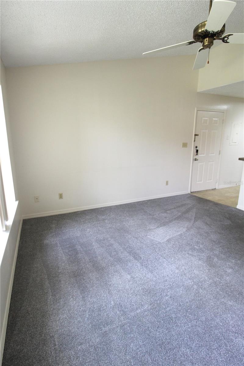 VINTAGE GRAND - Residential Lease