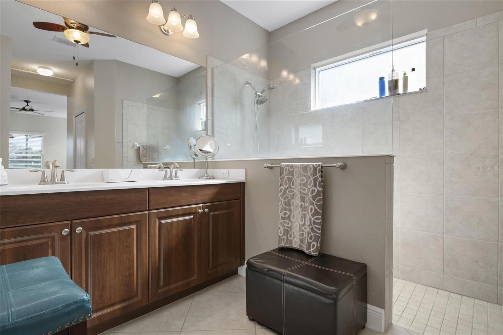 RIDGE AT CROSSING CREEK PH I - Residential