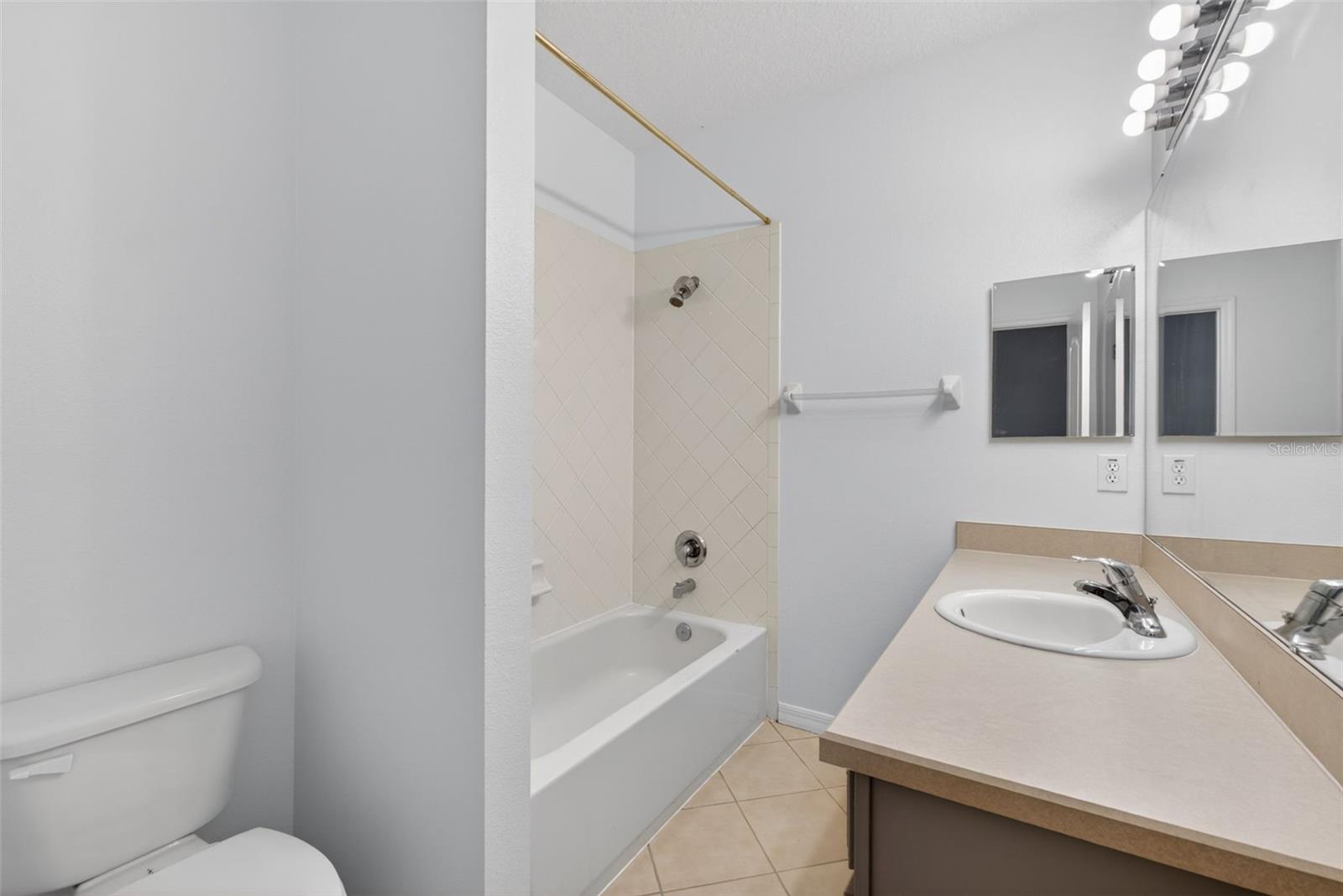 WESTYN BAY A-M - Residential