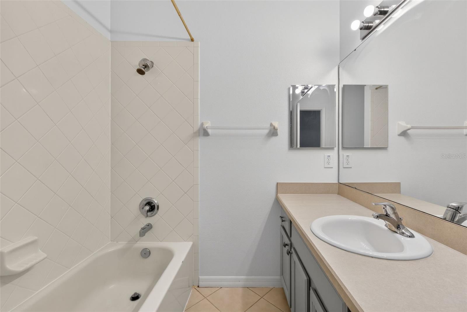 WESTYN BAY A-M - Residential