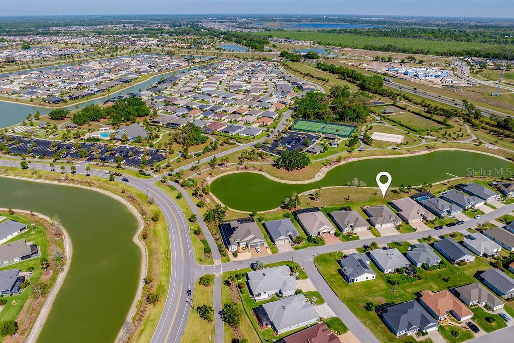 VILLAGES/SOUTHERN OAKS UN 36 - Residential