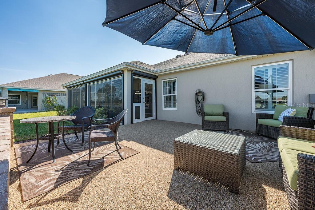 VILLAGES/SOUTHERN OAKS UN 36 - Residential