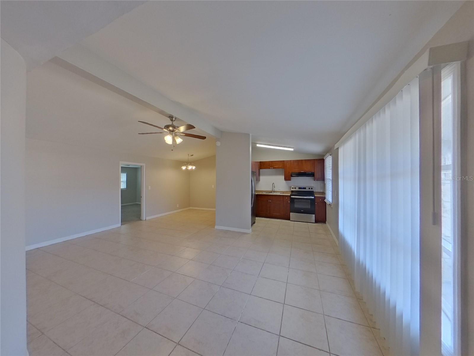 EASTERN TERRACE ESTATES UN 2 - Residential Lease