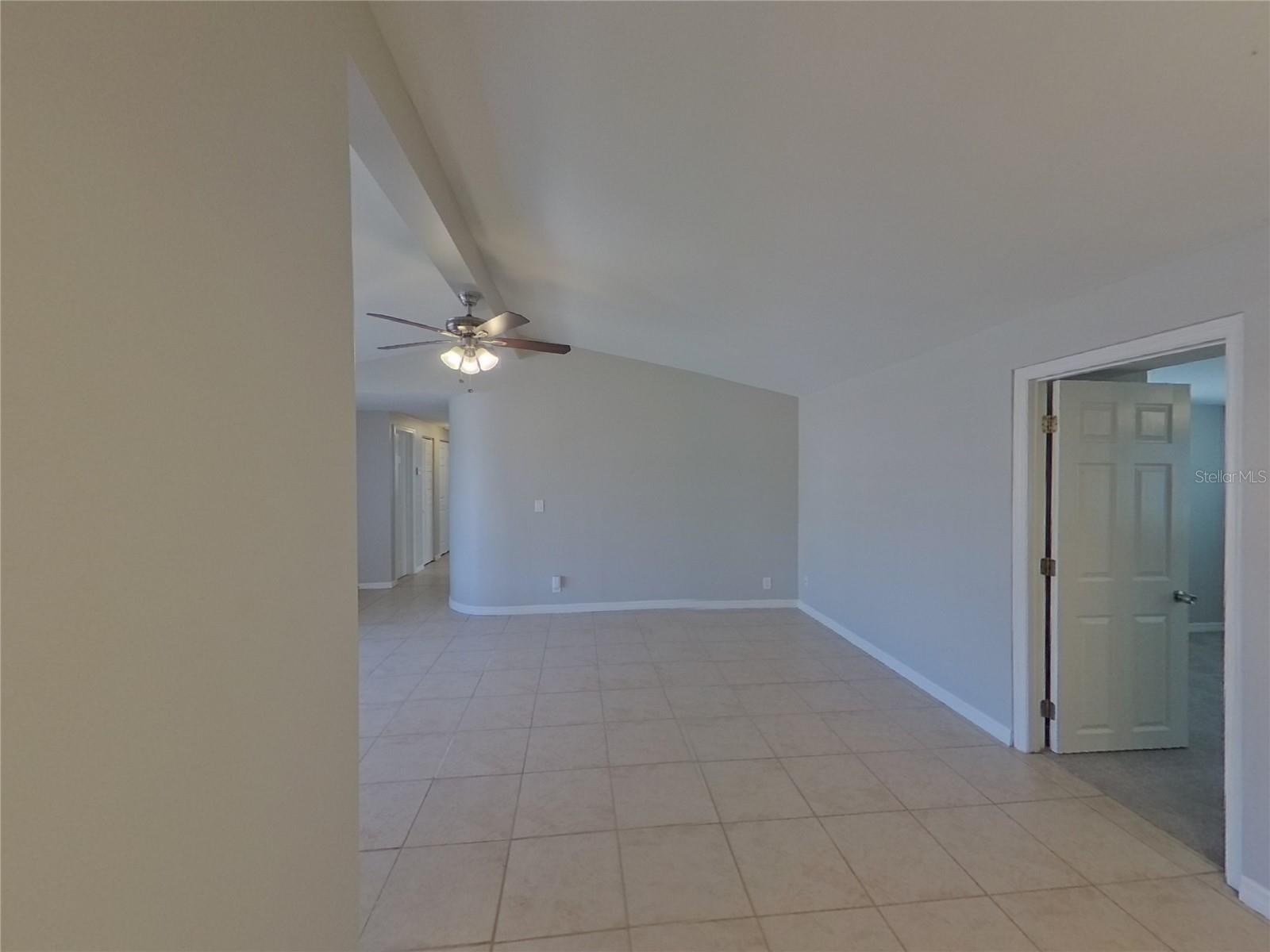 EASTERN TERRACE ESTATES UN 2 - Residential Lease