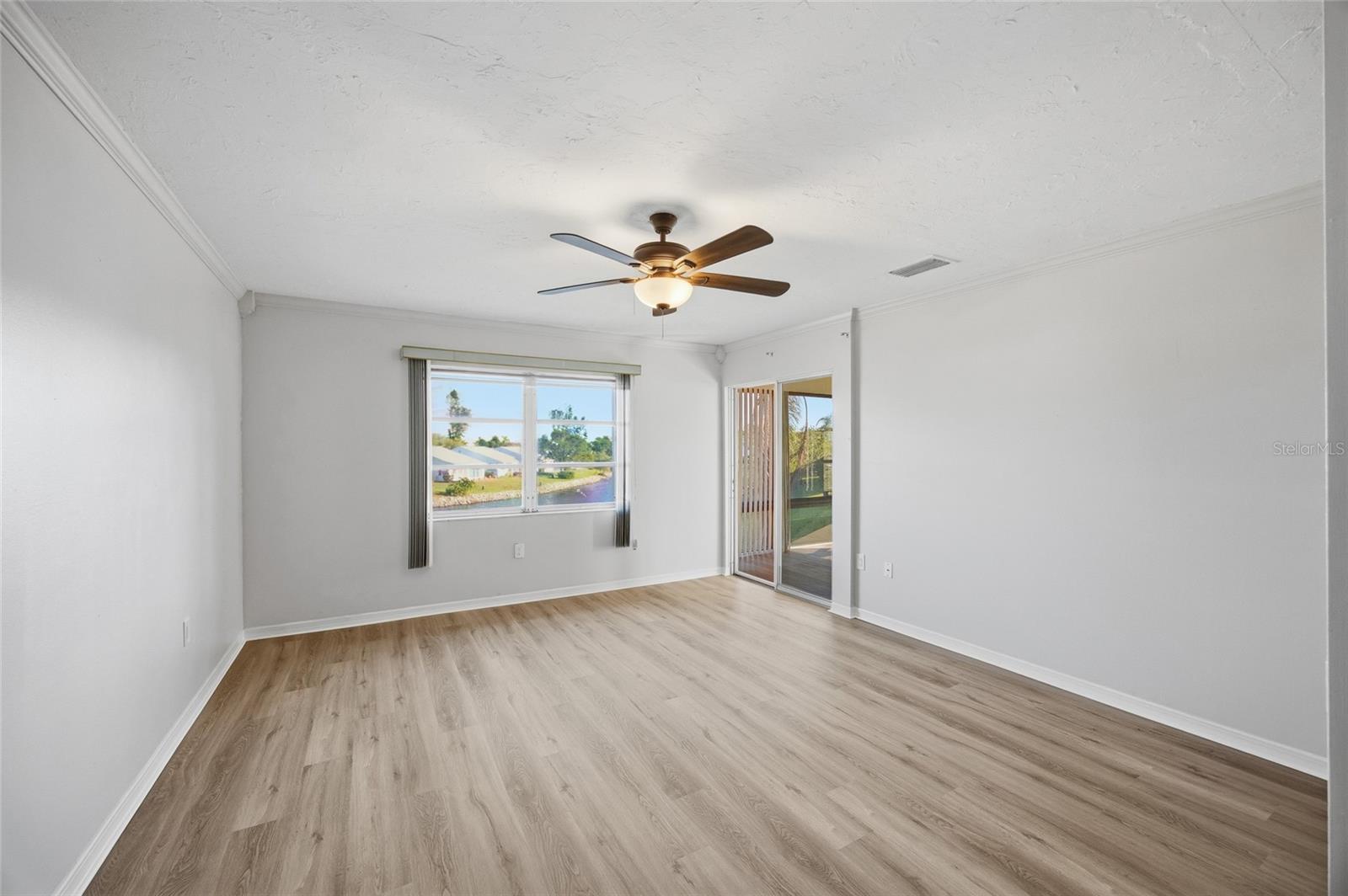 MOUNT VERNON - Residential