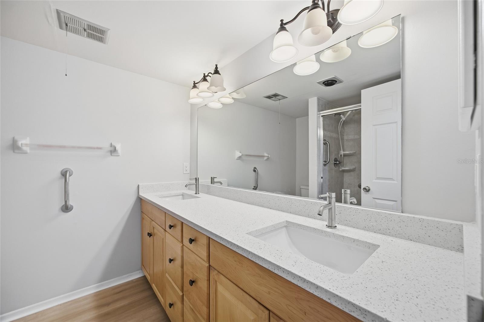 MOUNT VERNON - Residential