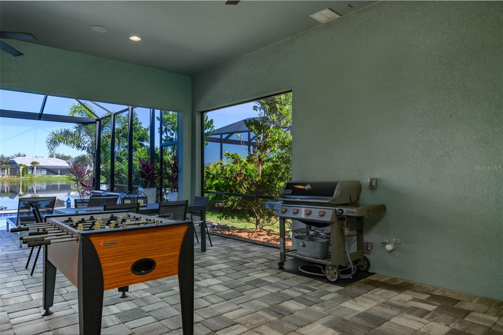 MALLORY PARK PH I A, C & E - Residential Lease