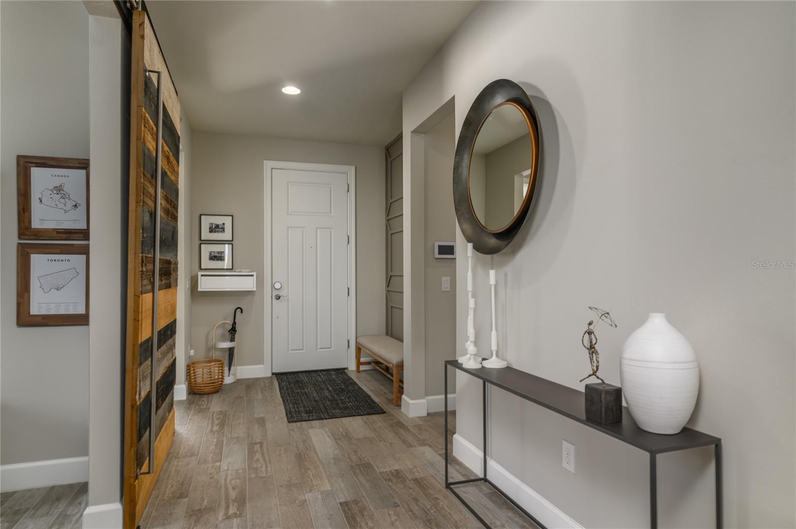 12203 SEABROOK AVENUE