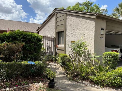 635 WOODRIDGE DRIVE FERN PARK FL 32730