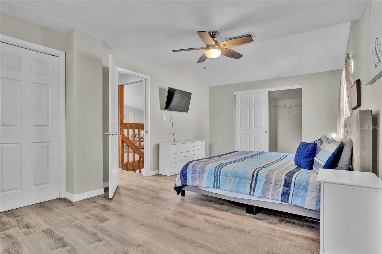 FLORA-VILLA - Residential