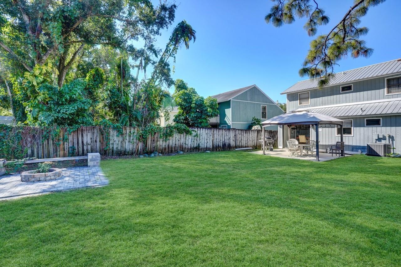 FLORA-VILLA - Residential