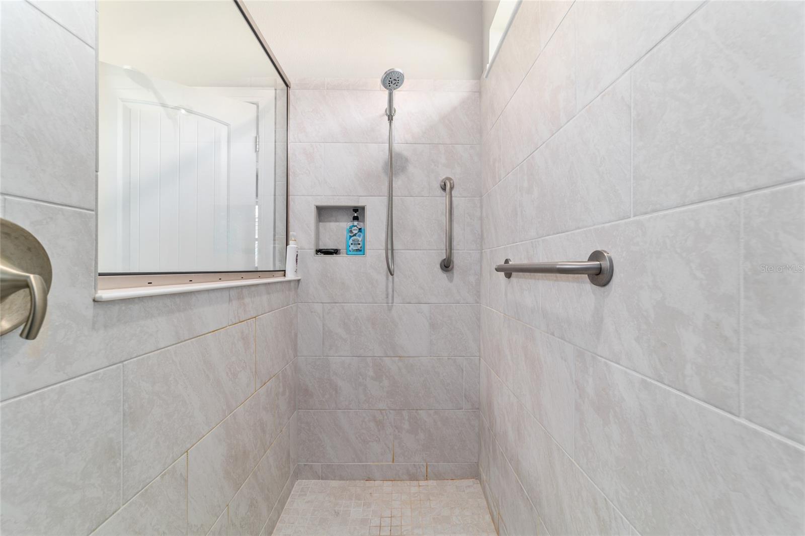 STONE CREEK - Residential