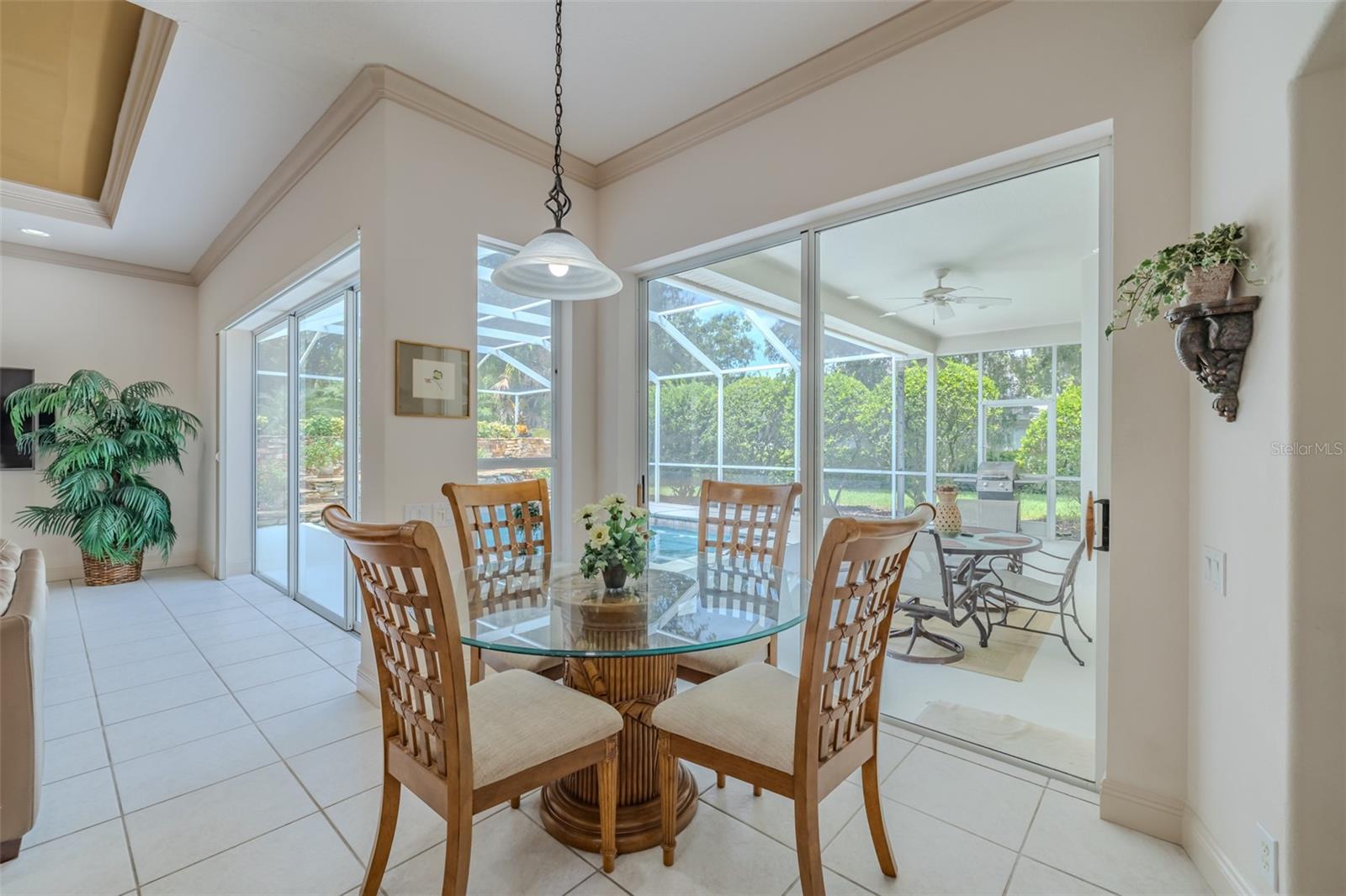 FISH HAWK TRAILS UNIT 3 - Residential