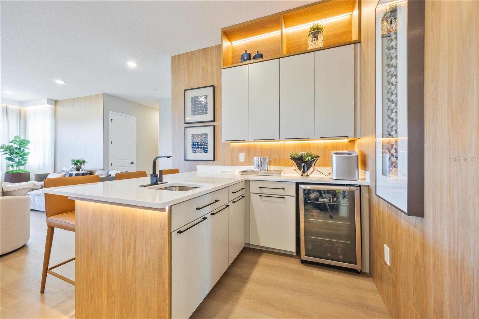 AVALON RIDGE - Residential