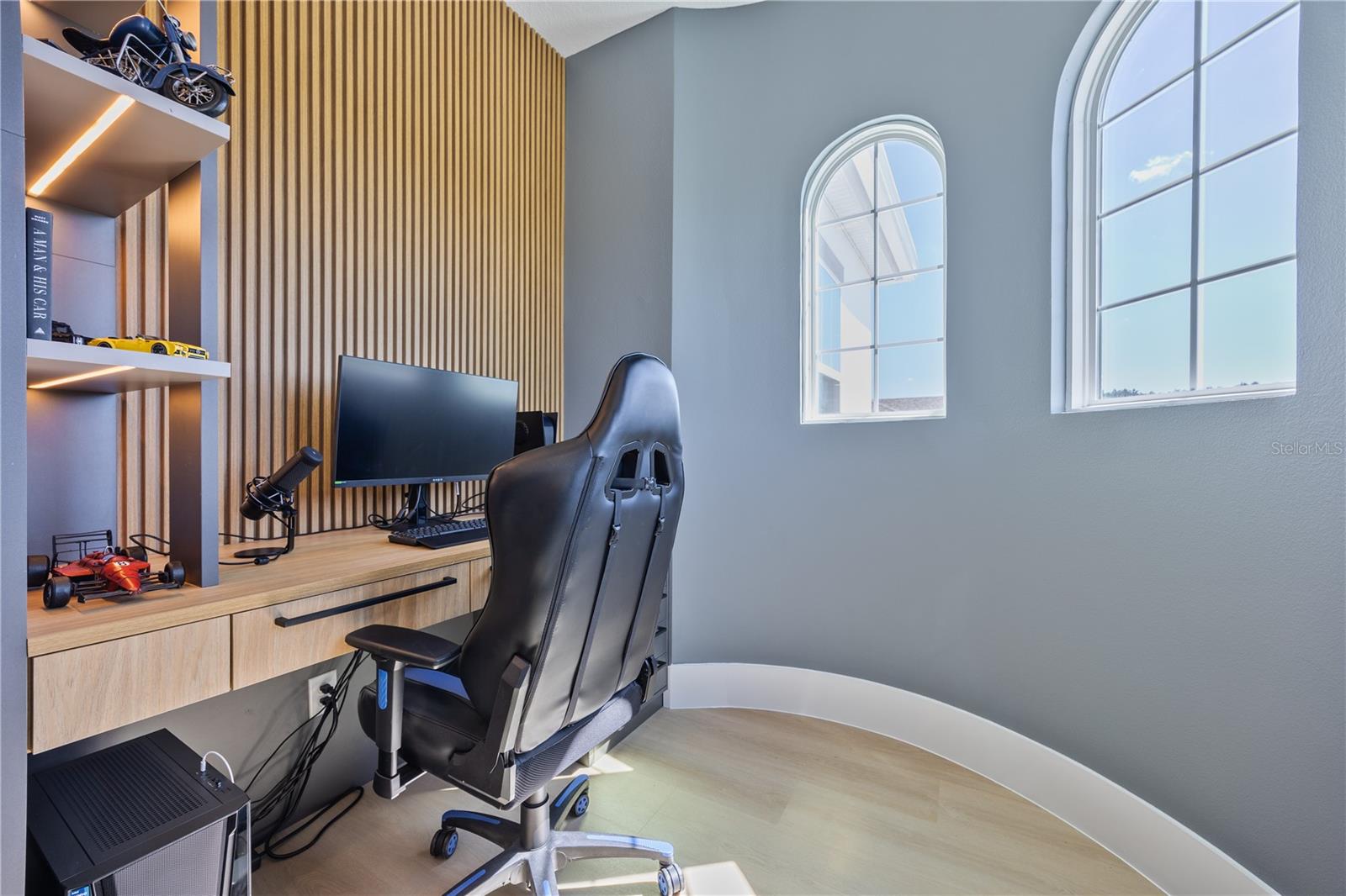 AVALON RIDGE - Residential