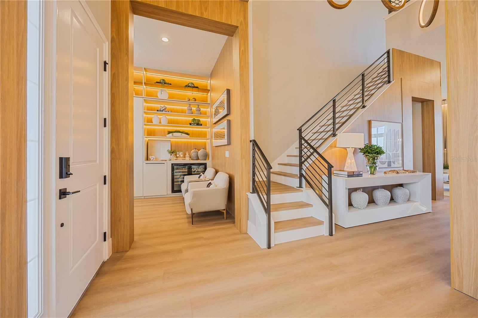 AVALON RIDGE - Residential