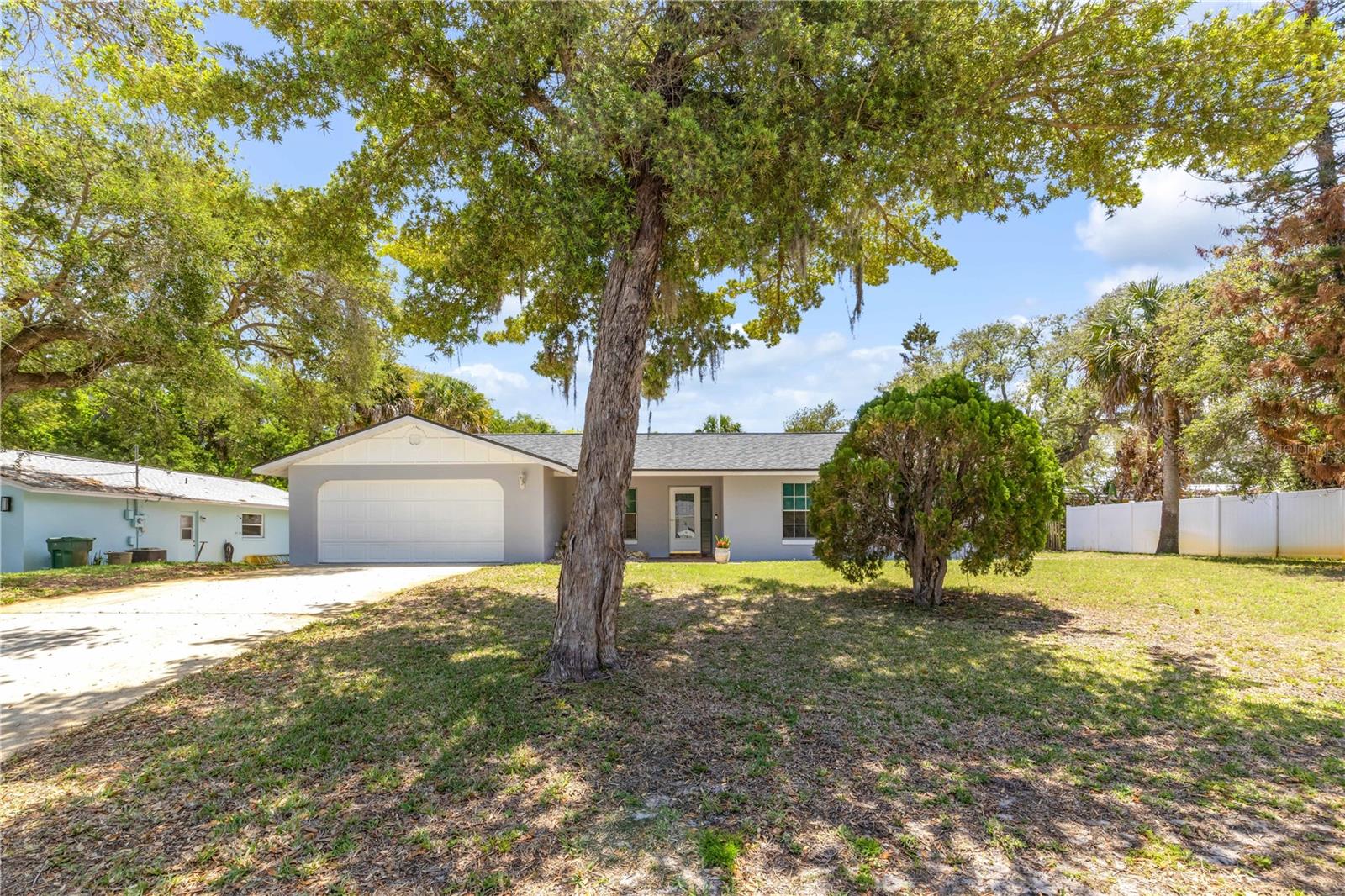 NEW SMYRNA BEACH - Residential