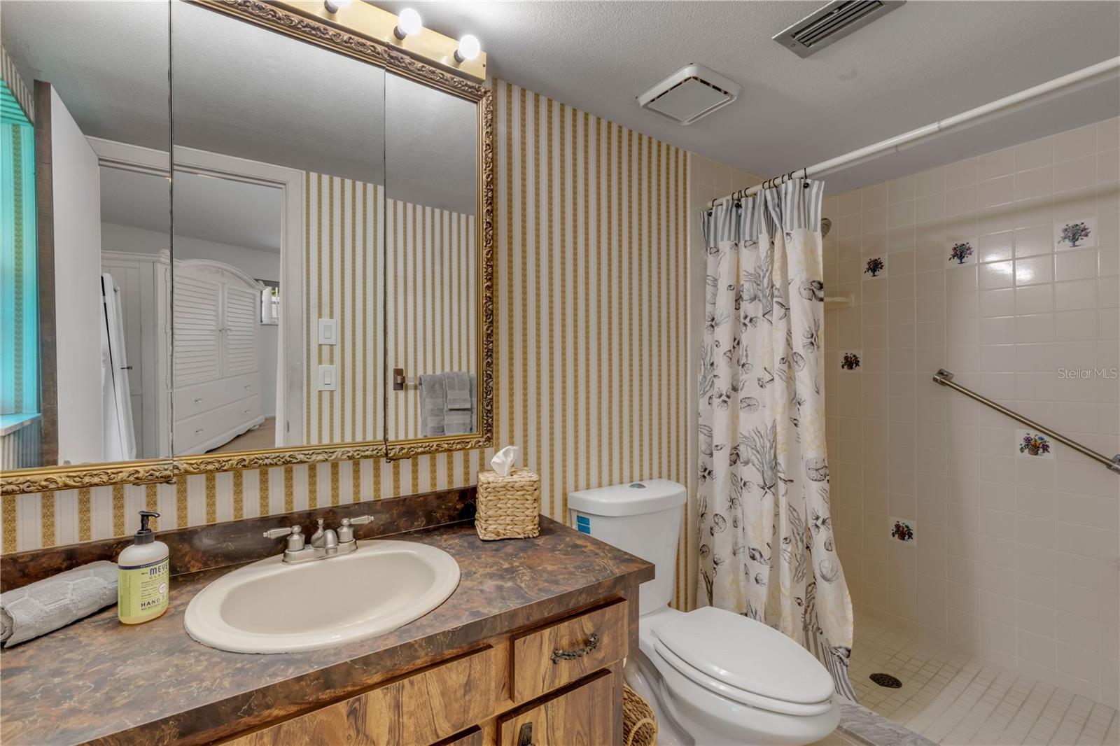 NEW SMYRNA BEACH - Residential