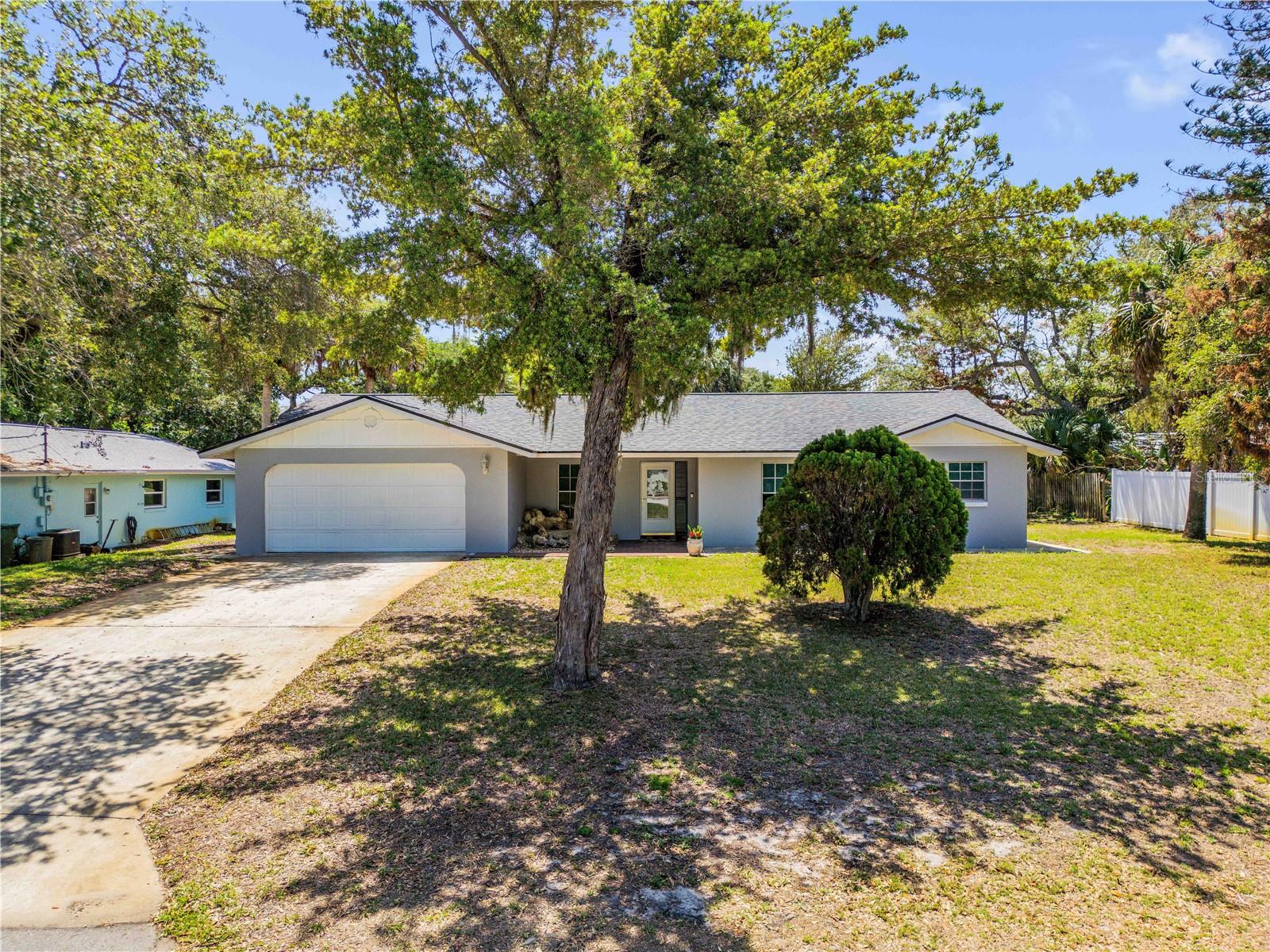 NEW SMYRNA BEACH - Residential