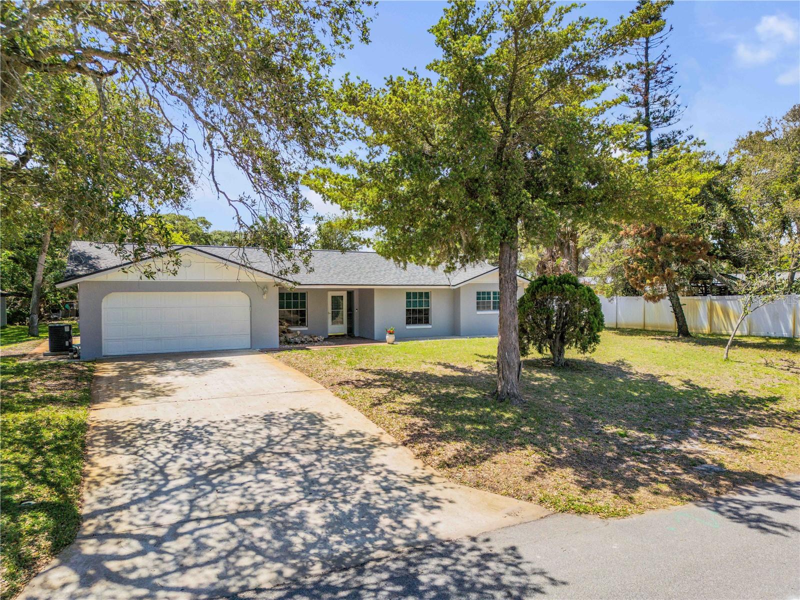 NEW SMYRNA BEACH - Residential