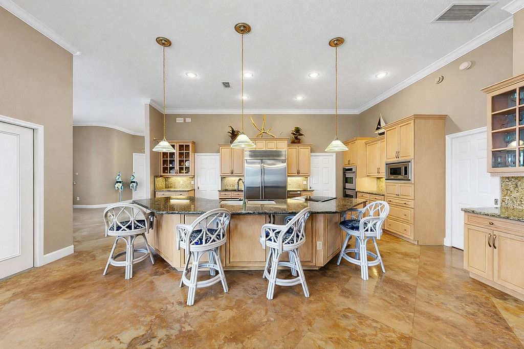 Photo of 960 Symphony Isles Boulevard, Apollo Beach, FL 33572 (MLS # TB8481903)