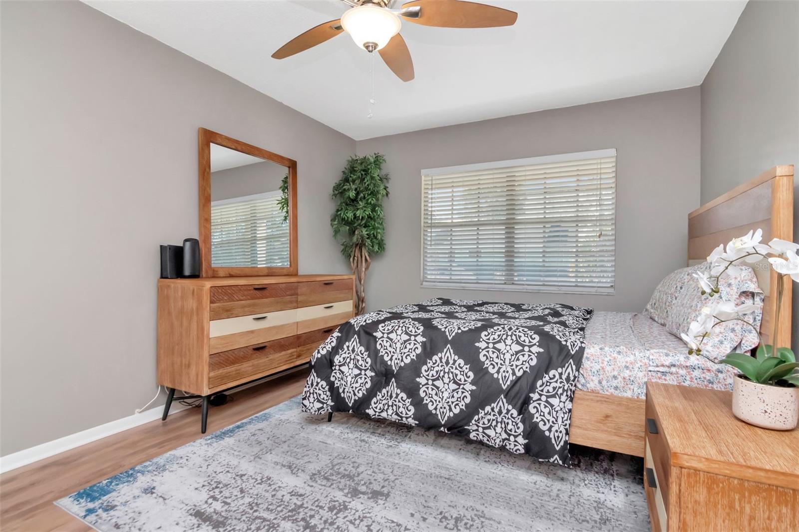 TAMPA BAYSHORE VILLAS CONDOMIN - Residential