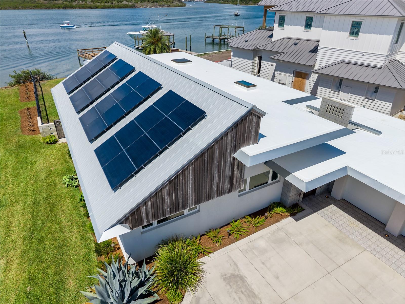 CHANNEL VIEW - Residential