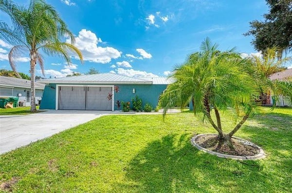 21225 BASSETT AVE, PORT CHARLOTTE, FL 33952 - Image a71498530ec9281268093c2bb2053308/3763624554
