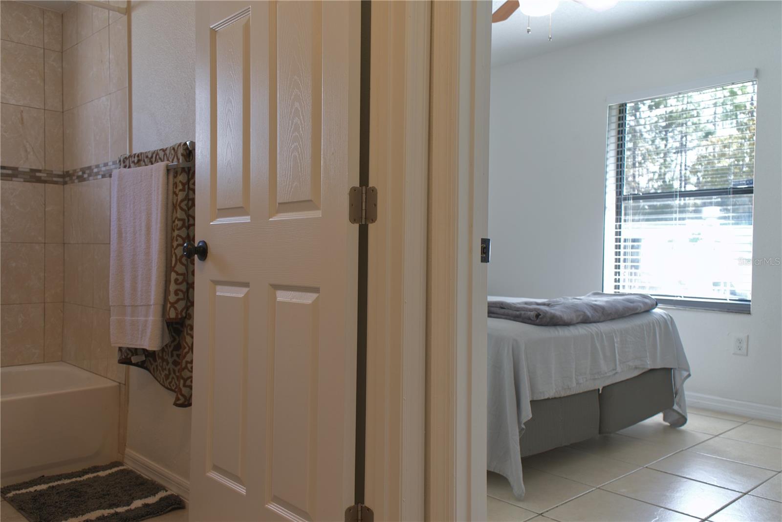 SILVER SPGS SHORES UN 07 - Residential