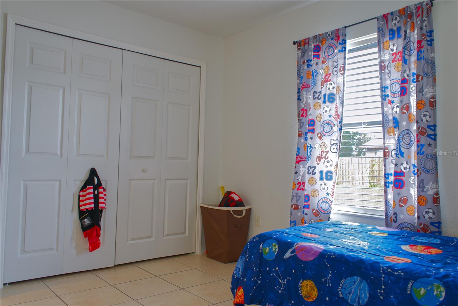 SILVER SPGS SHORES UN 07 - Residential