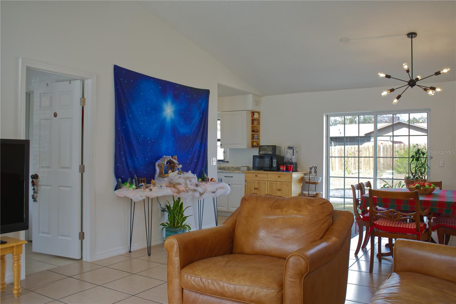 SILVER SPGS SHORES UN 07 - Residential