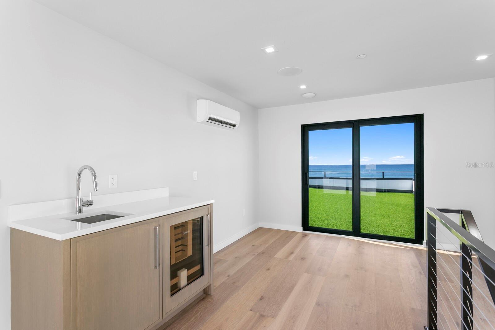 INDIAN ROCKS BEACH - Residential