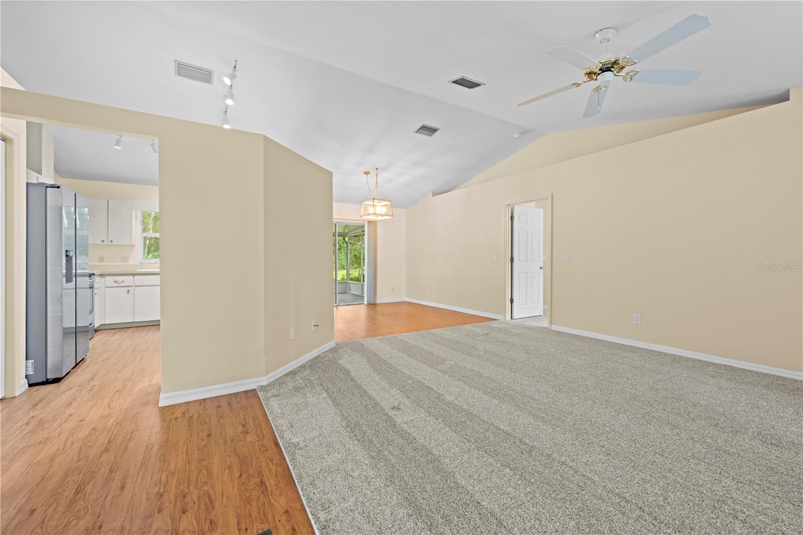 4085 S FERNPARK TERRACE