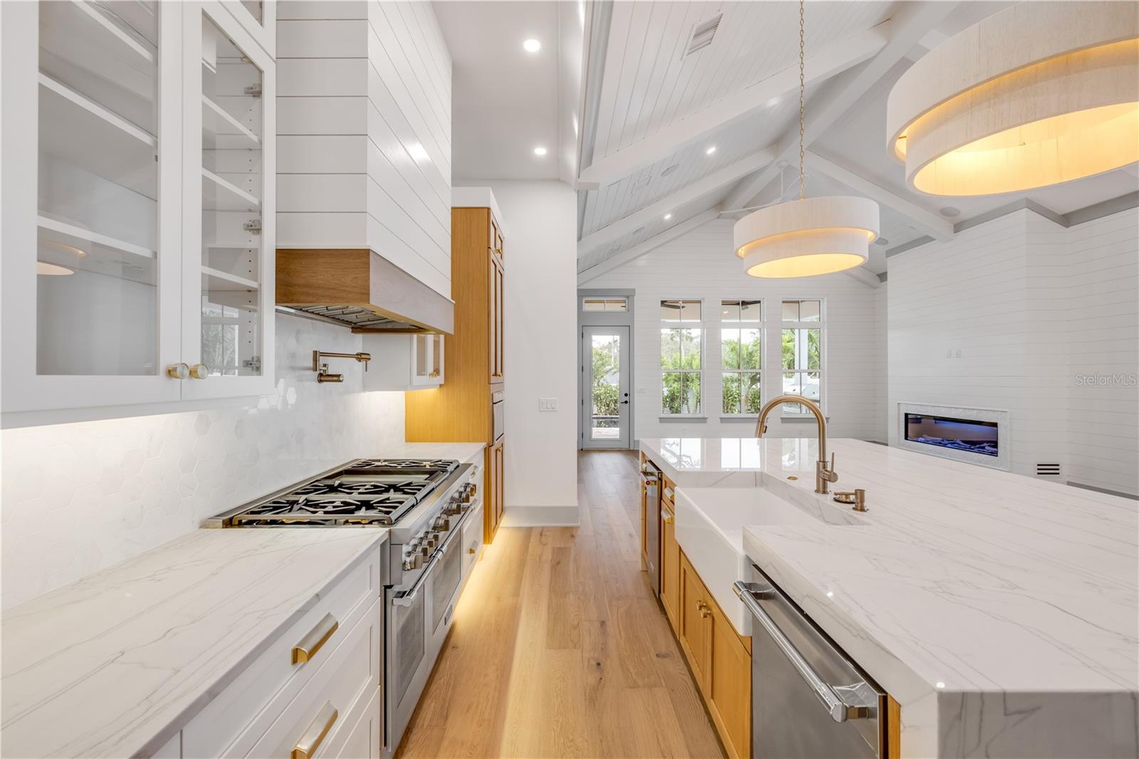 DETWILERS ADD 01 NEW SMYRNA BCH - Residential