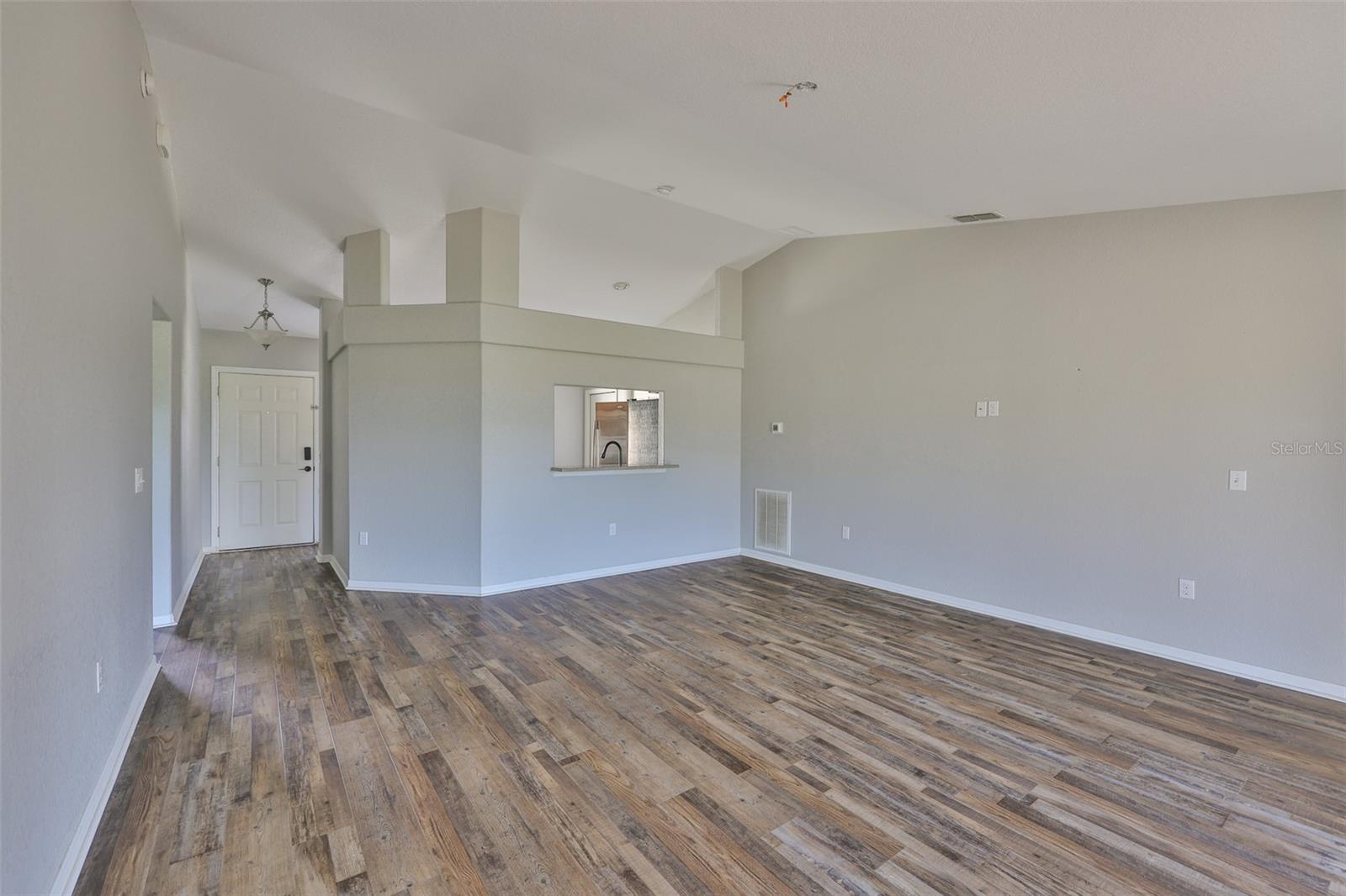 AYERSWORTH GLEN - Residential