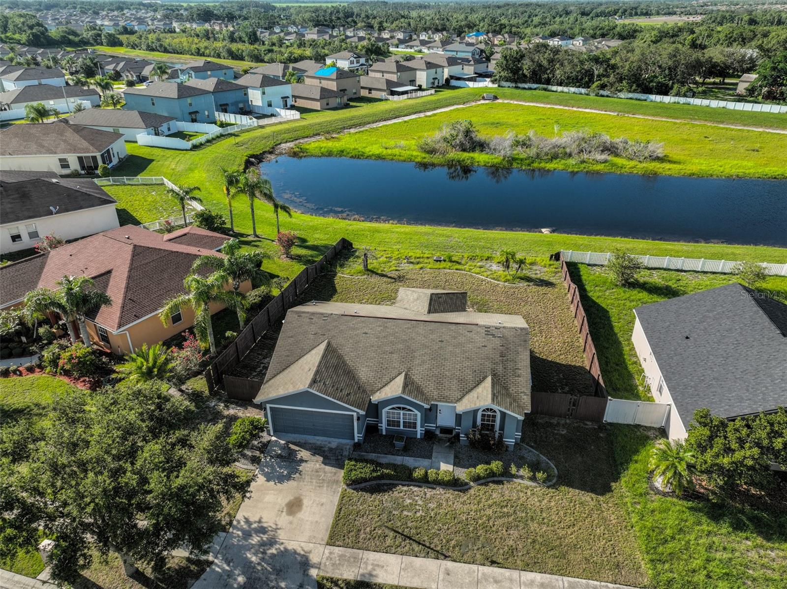 AYERSWORTH GLEN - Residential