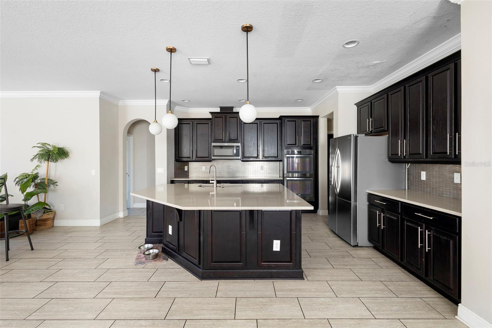 RESERVE/GOLDEN ISLE - Residential