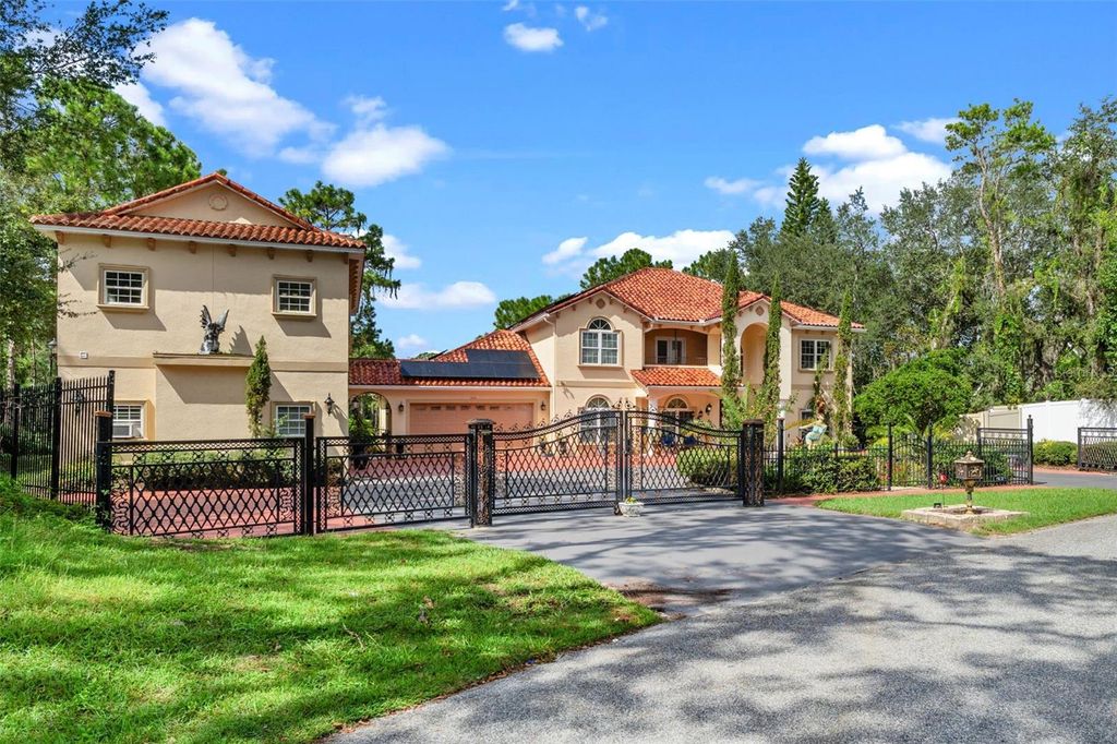 Photo of 225 Arnold Lane, Winter Springs, FL 32708 (MLS # O6342681)